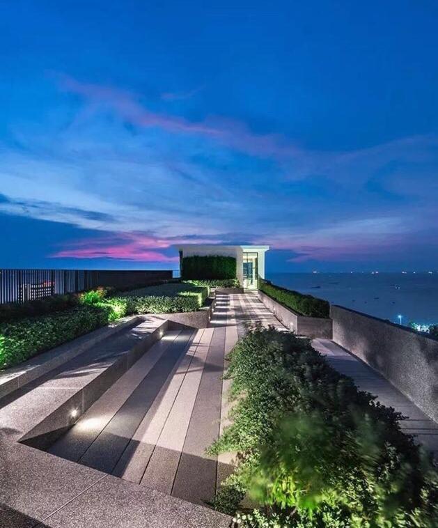 The Base Condo Pattaya Extérieur photo