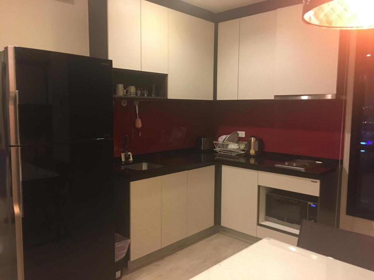 The Base Condo Pattaya Extérieur photo
