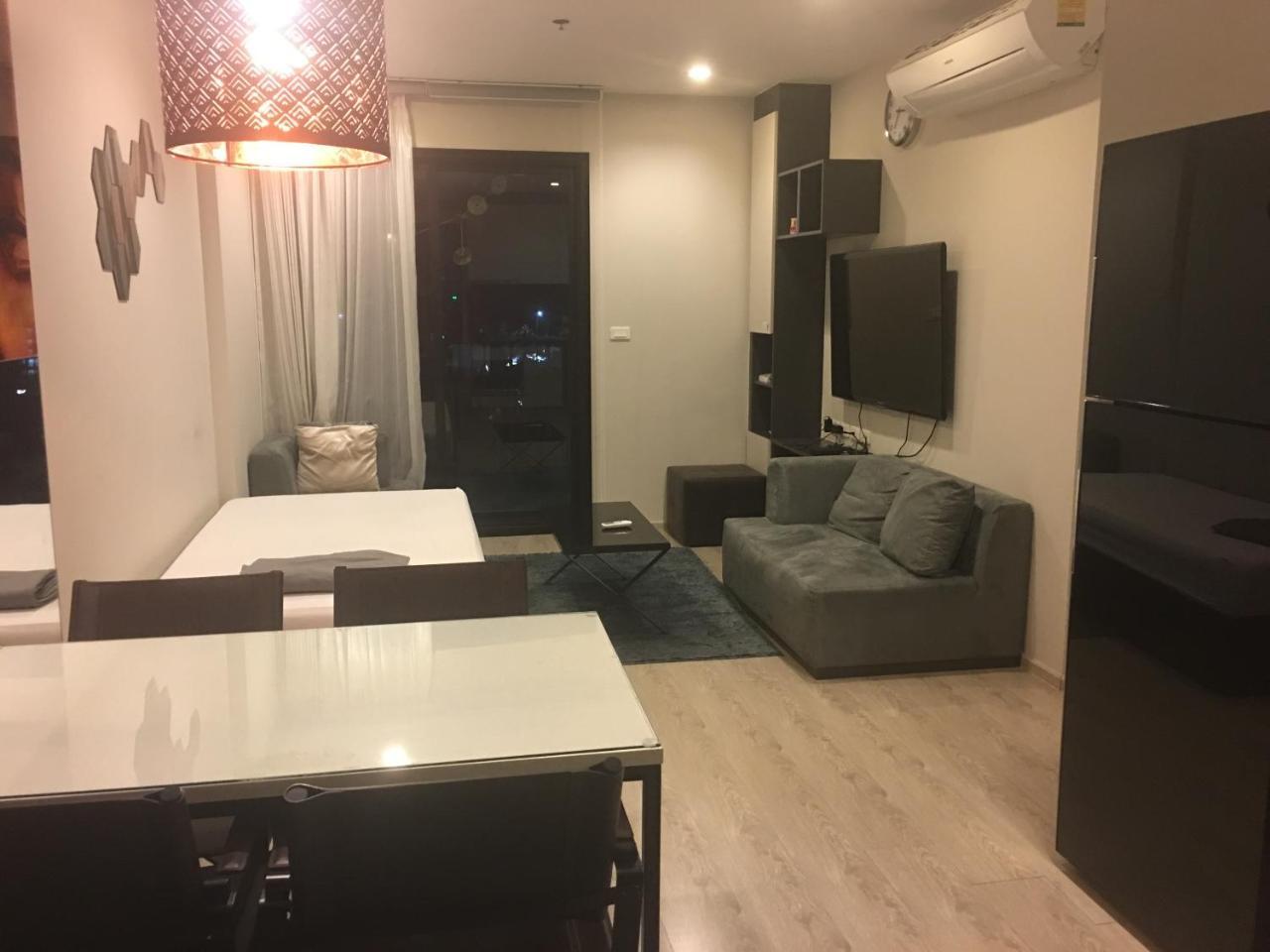 The Base Condo Pattaya Extérieur photo